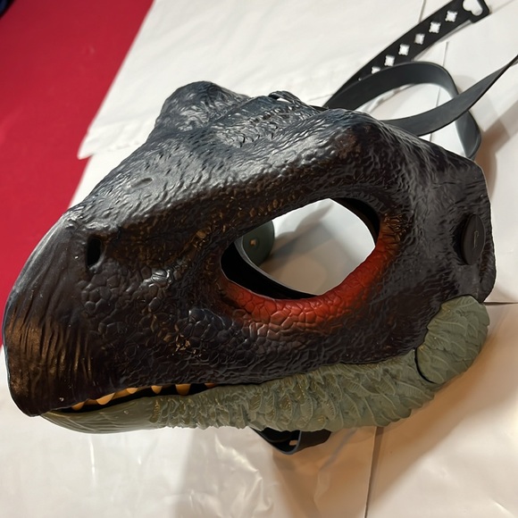 DINOSAUR MASK SCARY TEETH Mattel GWY33 Jurassic World Dominion Therizinosaurus - Picture 5 of 13